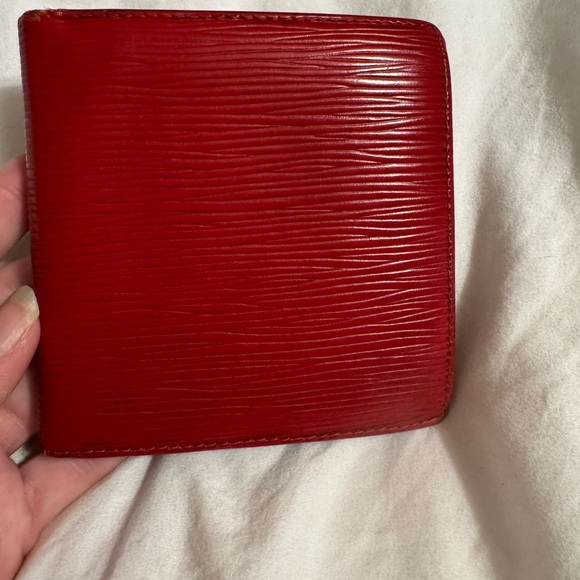 Louis Vuitton Epi Bifold Wallet Portefeuille Marco - Picture 3 of 13